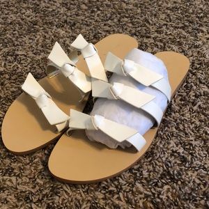 Kelly & Katie Sandals